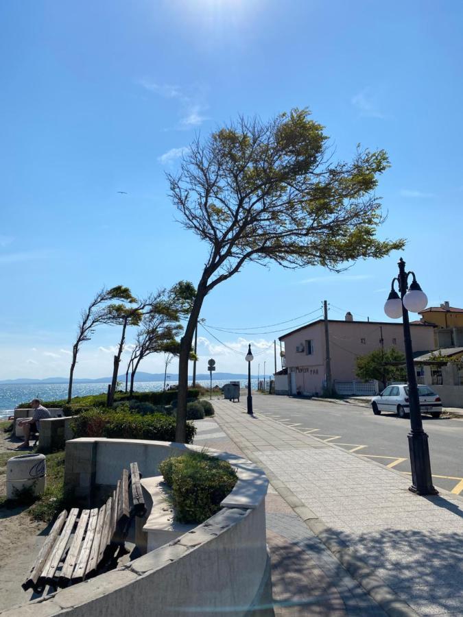 Private Super Apartments By Sea In Apart Hotel ! Pomorie Eksteriør bilde
